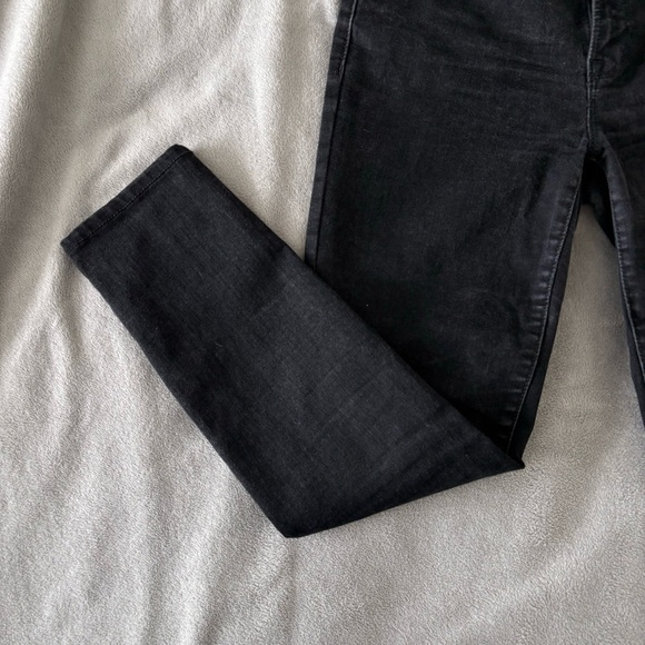 Old Navy | Rockstar Skinny Jeans - Picture 3 of 8